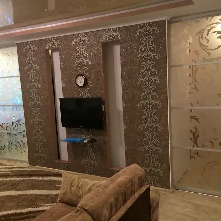 Apartment 3-bedroom Odesa